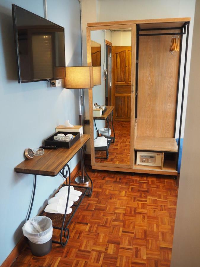 Boonnark Bed Night Bazaar No Car Parking Apartment Chiang Mai Ngoại thất bức ảnh